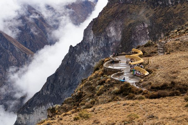 Voyages Inexplores Et Loisirs