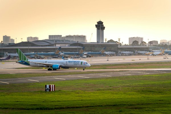Où pratiquer le snorkeling au milieu des raies manta à Hawaii ?